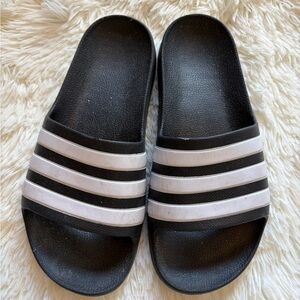 Adidas Black and White Slide Pool Sandals Ladies Size 6